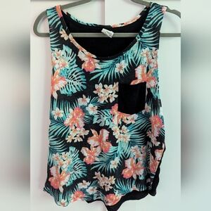 TROPICAL WOMEN'S VS PINK TANK TOP SIZE LARGE